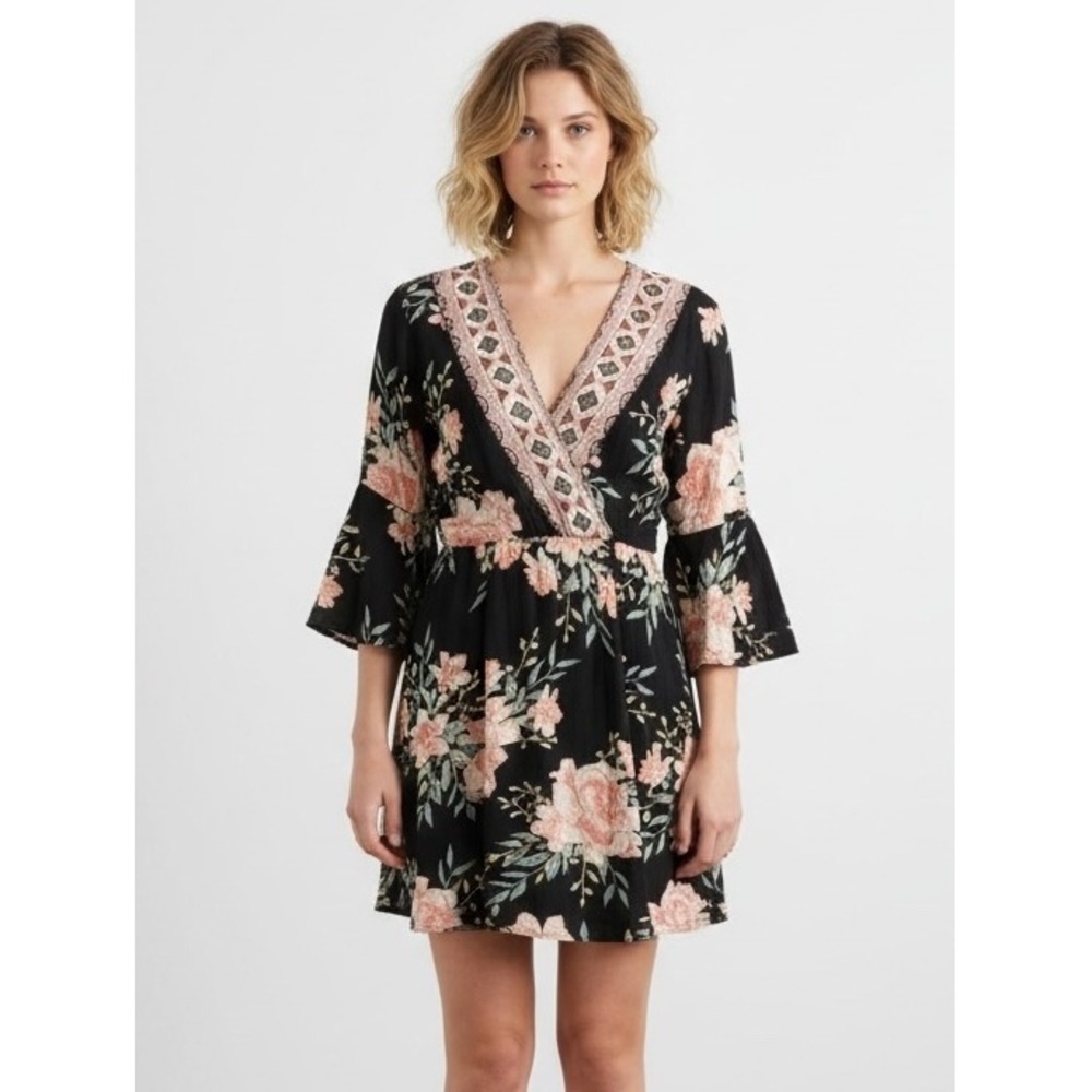 Billabong Floral Bell Sleeve Mini Dress Black Peach Boho JD25LDIV Small